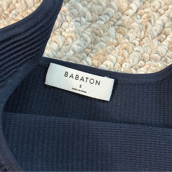 Babaton Aritzia Sculpt Knit Squareneck Cropped Tank Navy Blue S - Picture 2 of 5